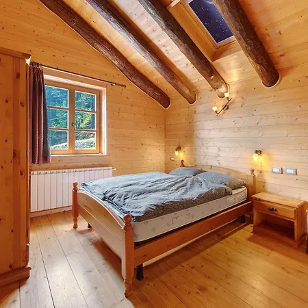 Mountain Hut 'la Fraccia' Chalet