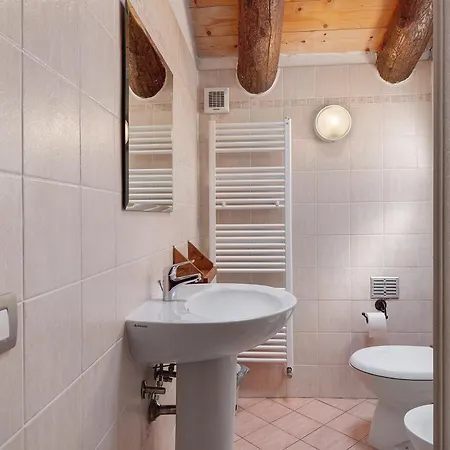 Mountain Hut 'la Fraccia' Chalet Trasquera